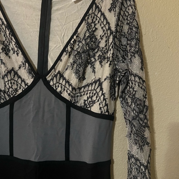 VENUS Black, Gray & Nude Lace Jumpsuit with Fitted Silhouette - Picture 2 of 11